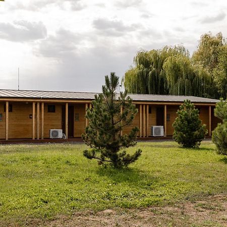 Halfarock Vízi-Erdei Apartmanház Levelek Exterior foto