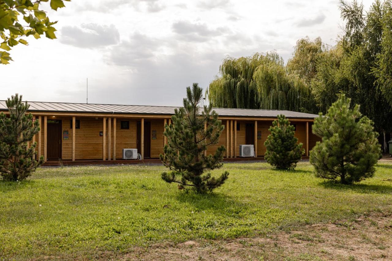 Halfarock Vízi-Erdei Apartmanház Levelek Exterior foto